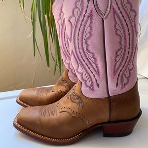 Genuine Justin Women’s Cowboy Boots 8.5 EUC